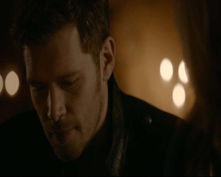 vampirediariesworld-dot-nl_TheOriginals5x13WhenTheSaintsGoMarchingIn01015.jpg