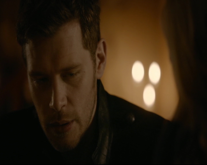 vampirediariesworld-dot-nl_TheOriginals5x13WhenTheSaintsGoMarchingIn01018.jpg