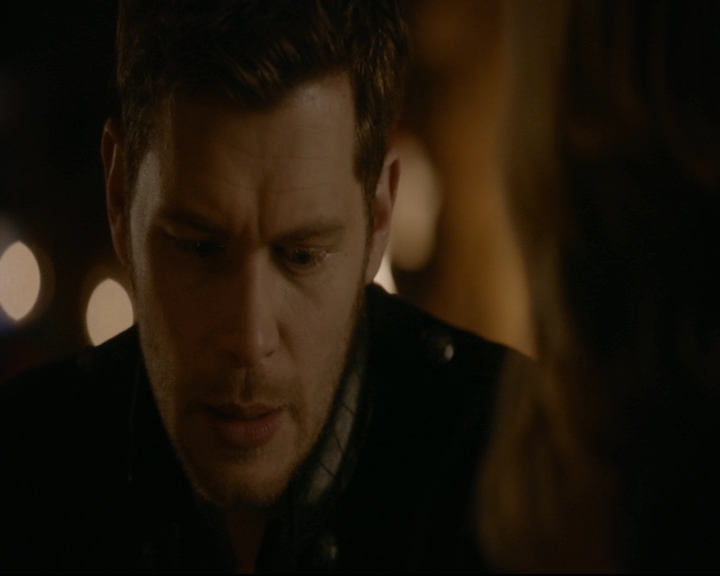 vampirediariesworld-dot-nl_TheOriginals5x13WhenTheSaintsGoMarchingIn01058.jpg