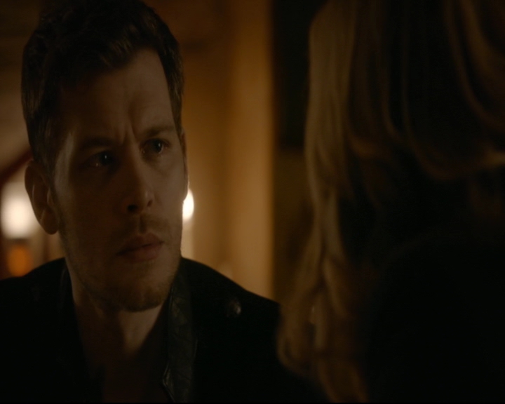 vampirediariesworld-dot-nl_TheOriginals5x13WhenTheSaintsGoMarchingIn01082.jpg