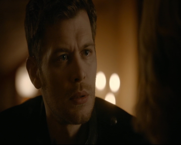 vampirediariesworld-dot-nl_TheOriginals5x13WhenTheSaintsGoMarchingIn01100.jpg