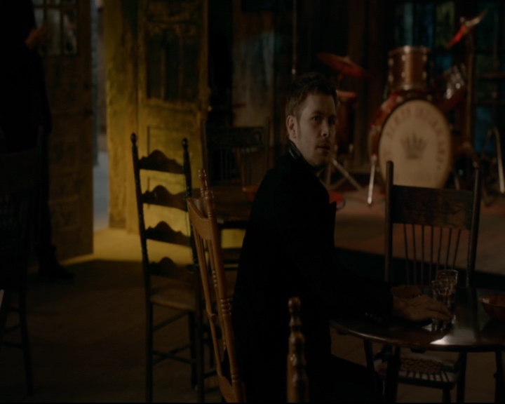 vampirediariesworld-dot-nl_TheOriginals5x13WhenTheSaintsGoMarchingIn01145.jpg