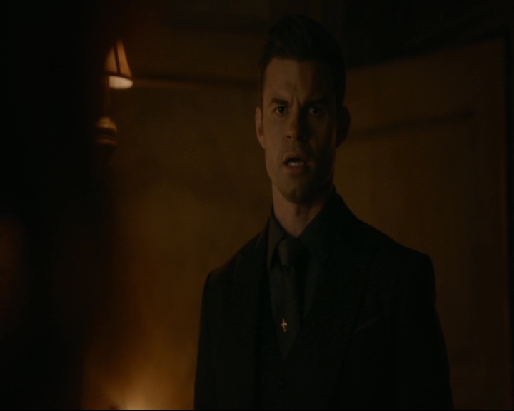 vampirediariesworld-dot-nl_TheOriginals5x13WhenTheSaintsGoMarchingIn01165.jpg