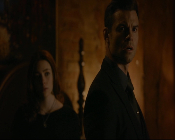 vampirediariesworld-dot-nl_TheOriginals5x13WhenTheSaintsGoMarchingIn01182.jpg