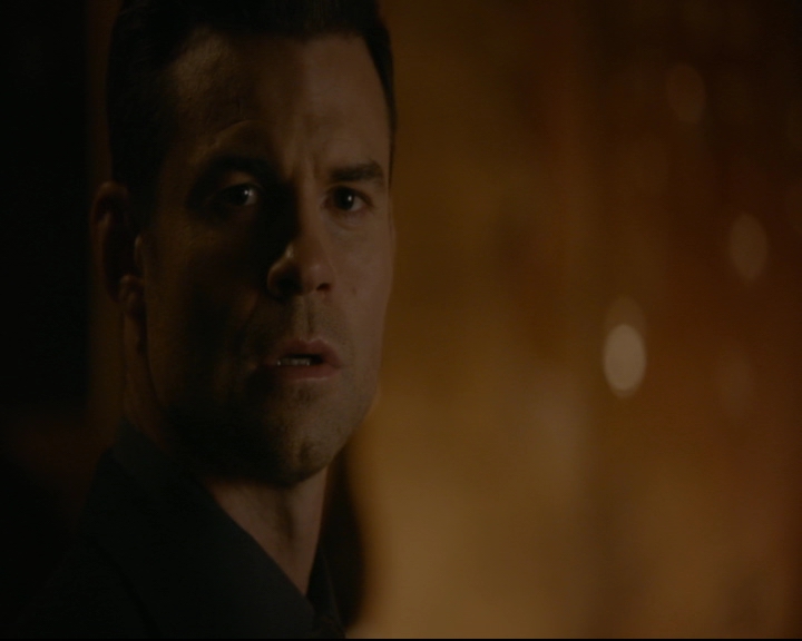 vampirediariesworld-dot-nl_TheOriginals5x13WhenTheSaintsGoMarchingIn01188.jpg