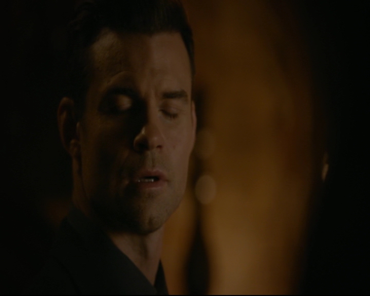 vampirediariesworld-dot-nl_TheOriginals5x13WhenTheSaintsGoMarchingIn01192.jpg