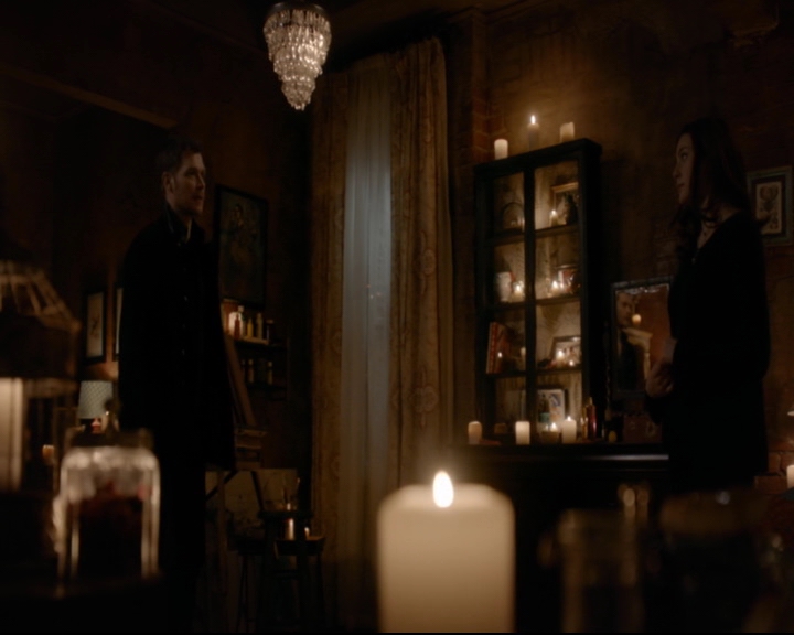 vampirediariesworld-dot-nl_TheOriginals5x13WhenTheSaintsGoMarchingIn01215.jpg