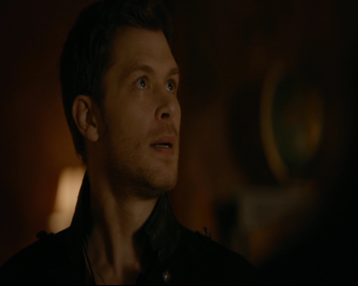 vampirediariesworld-dot-nl_TheOriginals5x13WhenTheSaintsGoMarchingIn01247.jpg