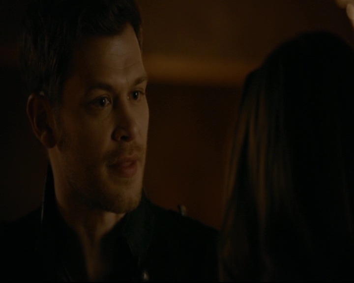 vampirediariesworld-dot-nl_TheOriginals5x13WhenTheSaintsGoMarchingIn01270.jpg