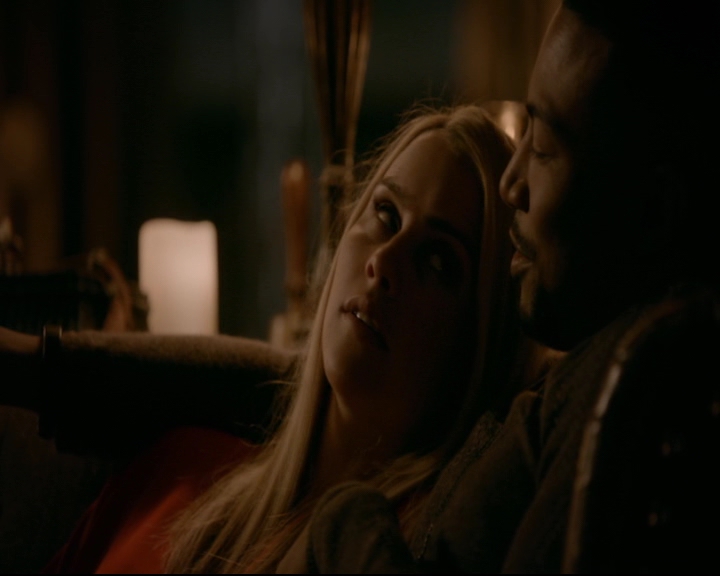 vampirediariesworld-dot-nl_TheOriginals5x13WhenTheSaintsGoMarchingIn01322.jpg