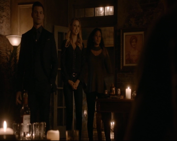 vampirediariesworld-dot-nl_TheOriginals5x13WhenTheSaintsGoMarchingIn01336.jpg