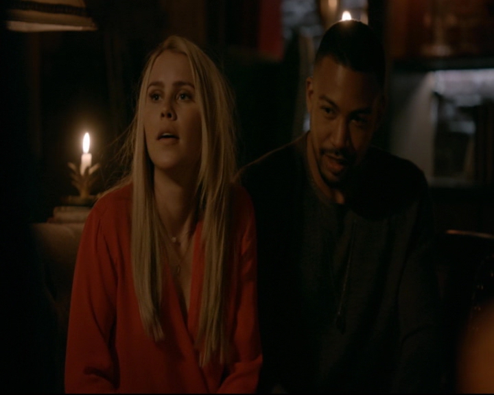 vampirediariesworld-dot-nl_TheOriginals5x13WhenTheSaintsGoMarchingIn01338.jpg