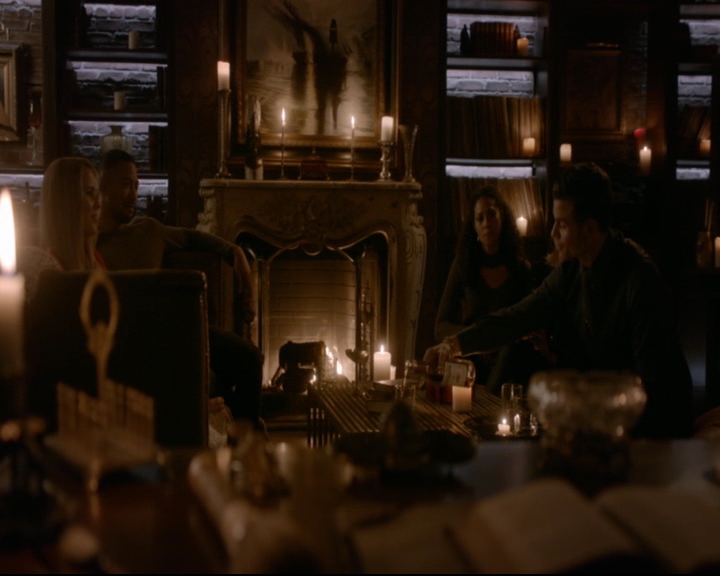 vampirediariesworld-dot-nl_TheOriginals5x13WhenTheSaintsGoMarchingIn01350.jpg