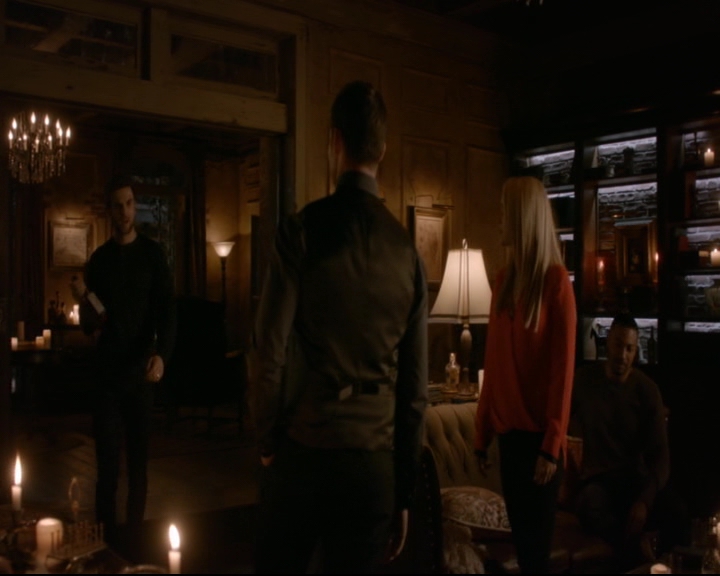 vampirediariesworld-dot-nl_TheOriginals5x13WhenTheSaintsGoMarchingIn01386.jpg