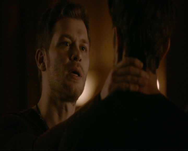 vampirediariesworld-dot-nl_TheOriginals5x13WhenTheSaintsGoMarchingIn01419.jpg