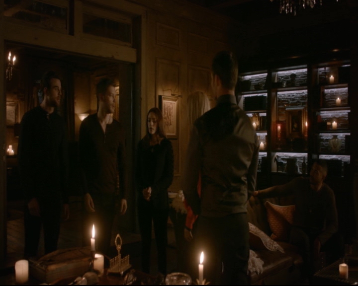 vampirediariesworld-dot-nl_TheOriginals5x13WhenTheSaintsGoMarchingIn01428.jpg