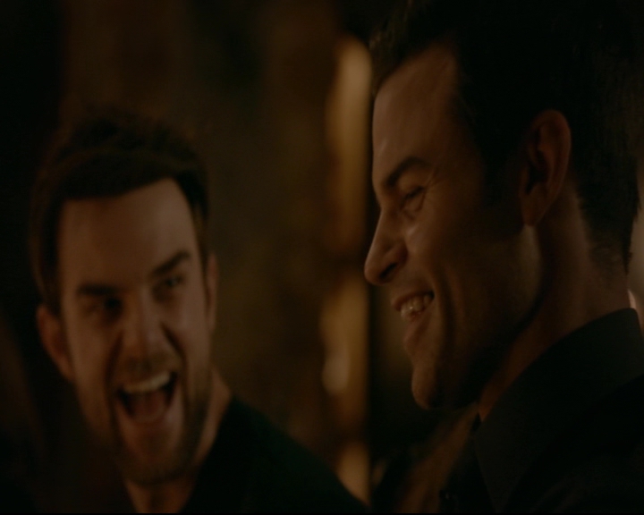 vampirediariesworld-dot-nl_TheOriginals5x13WhenTheSaintsGoMarchingIn01448.jpg