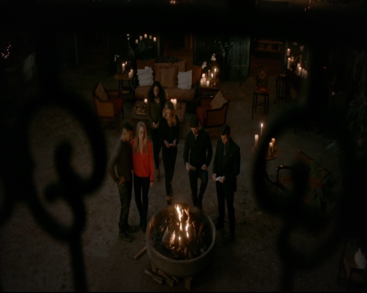 vampirediariesworld-dot-nl_TheOriginals5x13WhenTheSaintsGoMarchingIn01518.jpg