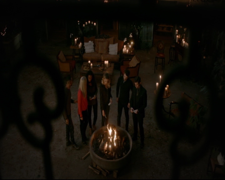 vampirediariesworld-dot-nl_TheOriginals5x13WhenTheSaintsGoMarchingIn01520.jpg