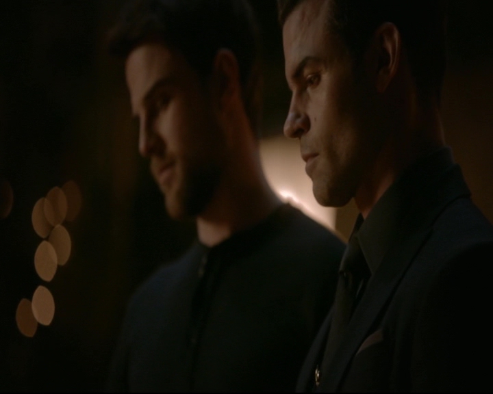 vampirediariesworld-dot-nl_TheOriginals5x13WhenTheSaintsGoMarchingIn01526.jpg