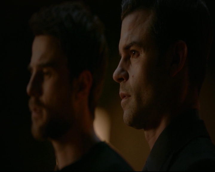 vampirediariesworld-dot-nl_TheOriginals5x13WhenTheSaintsGoMarchingIn01577.jpg