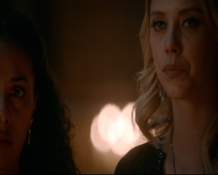 vampirediariesworld-dot-nl_TheOriginals5x13WhenTheSaintsGoMarchingIn01589.jpg