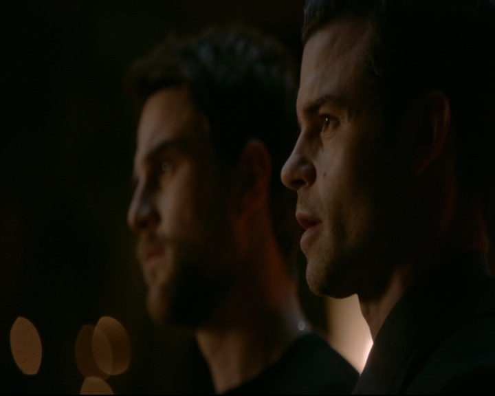 vampirediariesworld-dot-nl_TheOriginals5x13WhenTheSaintsGoMarchingIn01604.jpg