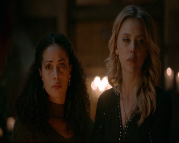 vampirediariesworld-dot-nl_TheOriginals5x13WhenTheSaintsGoMarchingIn01610.jpg