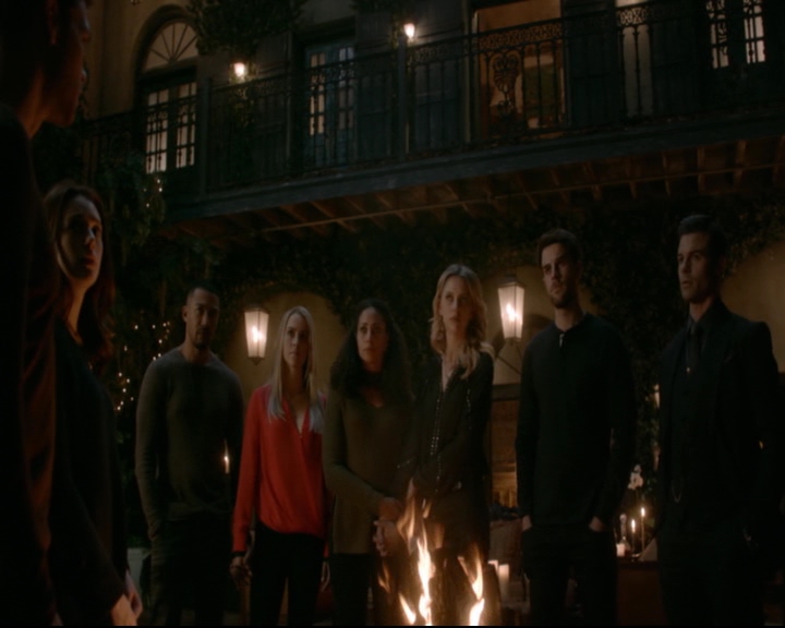 vampirediariesworld-dot-nl_TheOriginals5x13WhenTheSaintsGoMarchingIn01632.jpg