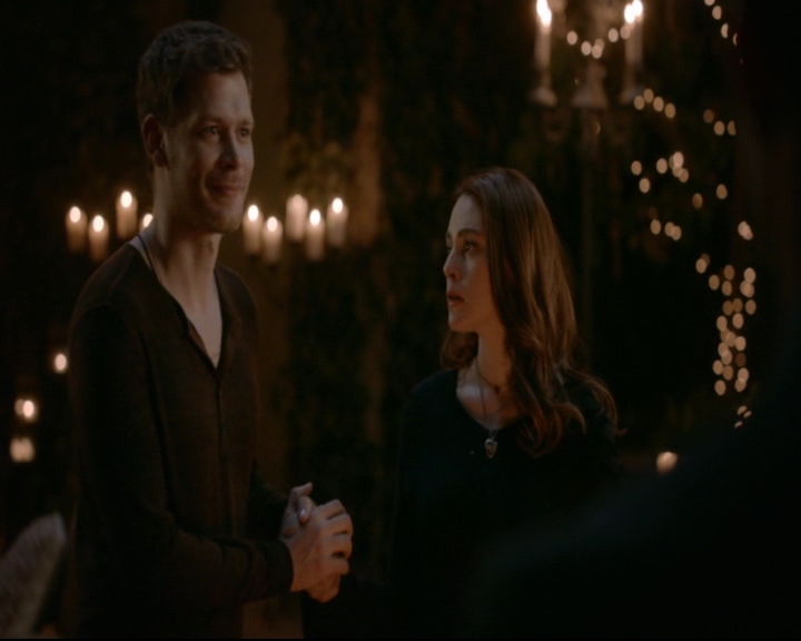 vampirediariesworld-dot-nl_TheOriginals5x13WhenTheSaintsGoMarchingIn01652.jpg