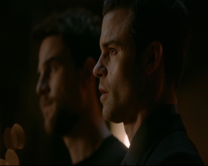 vampirediariesworld-dot-nl_TheOriginals5x13WhenTheSaintsGoMarchingIn01658.jpg