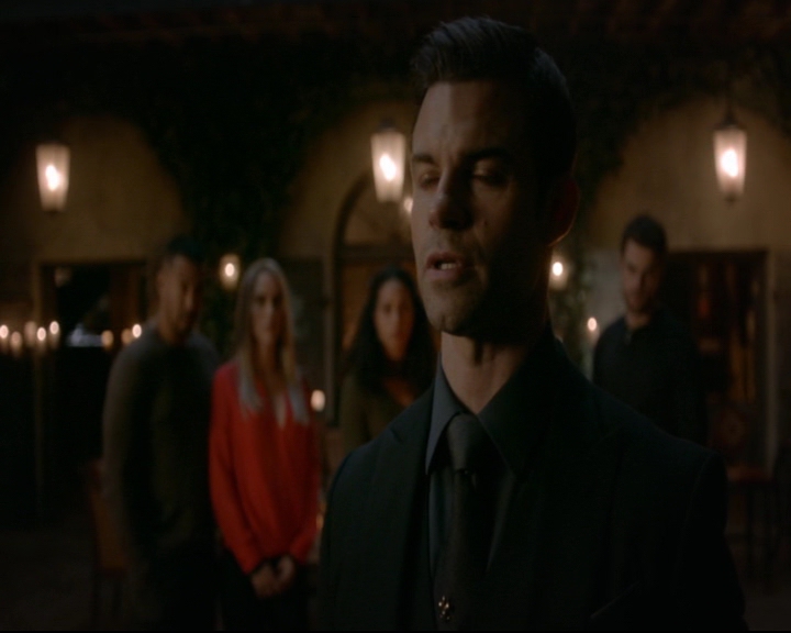 vampirediariesworld-dot-nl_TheOriginals5x13WhenTheSaintsGoMarchingIn01667.jpg