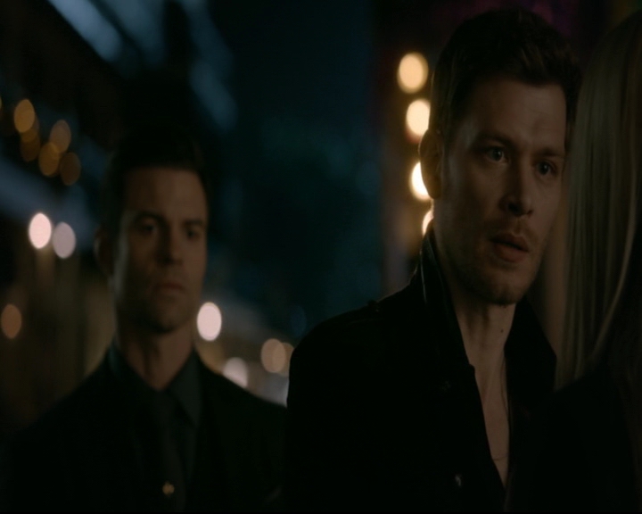 vampirediariesworld-dot-nl_TheOriginals5x13WhenTheSaintsGoMarchingIn01771.jpg