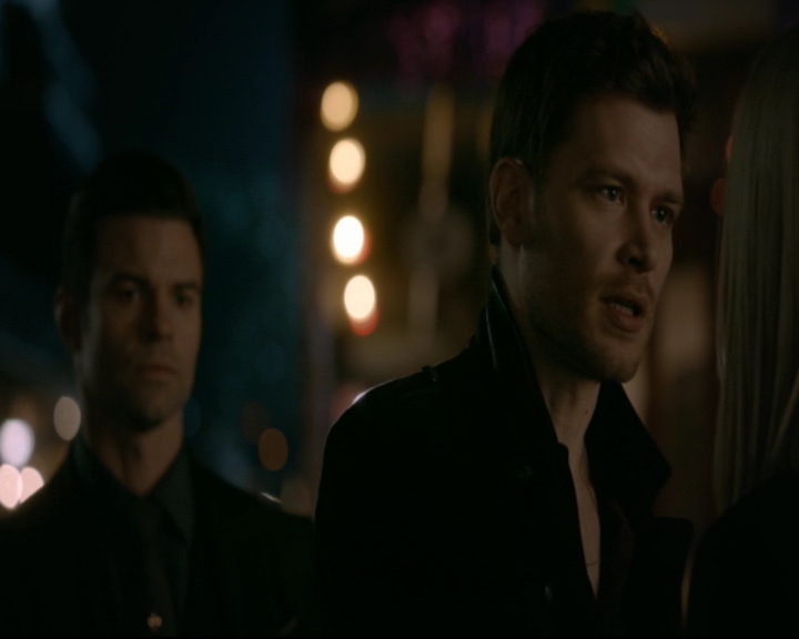 vampirediariesworld-dot-nl_TheOriginals5x13WhenTheSaintsGoMarchingIn01778.jpg