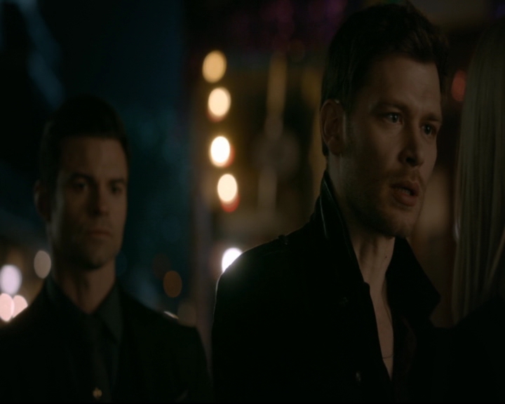 vampirediariesworld-dot-nl_TheOriginals5x13WhenTheSaintsGoMarchingIn01779.jpg