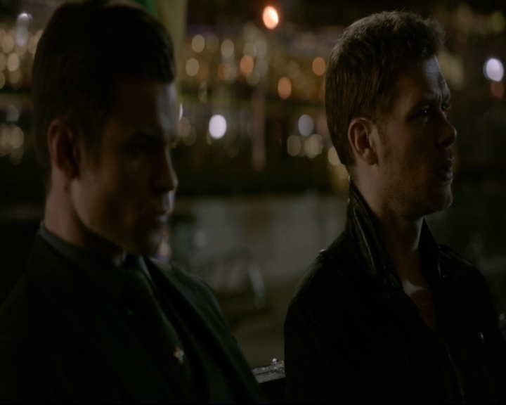 vampirediariesworld-dot-nl_TheOriginals5x13WhenTheSaintsGoMarchingIn02262.jpg