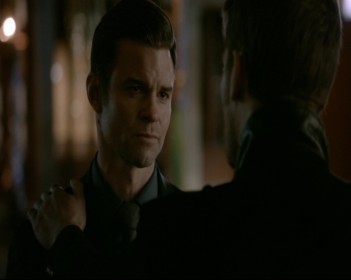 vampirediariesworld-dot-nl_TheOriginals5x13WhenTheSaintsGoMarchingIn02302.jpg