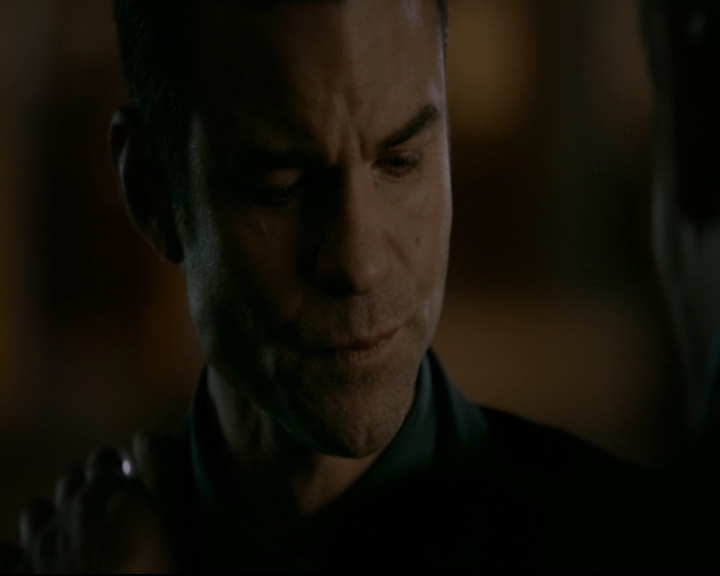 vampirediariesworld-dot-nl_TheOriginals5x13WhenTheSaintsGoMarchingIn02333.jpg