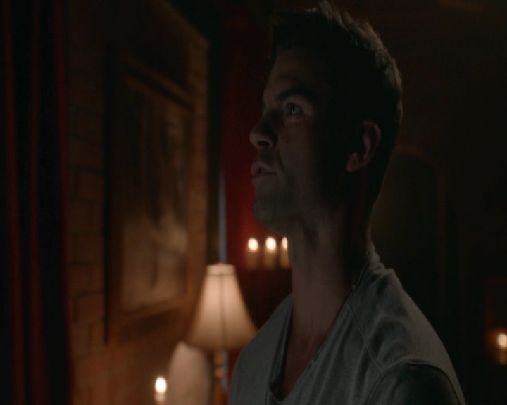 vampirediariesworld-dot-nl_TheOriginals5x03NeMeQuittePas-deletedscene00060.jpg