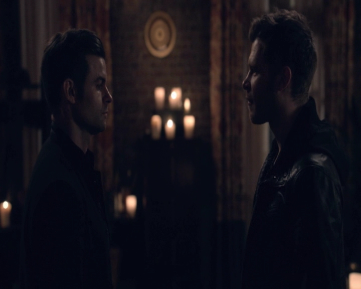 vampirediariesworld-dot-nl_TheOriginals5x08TheKindnessOfStrangers-deletedscene00021.jpg