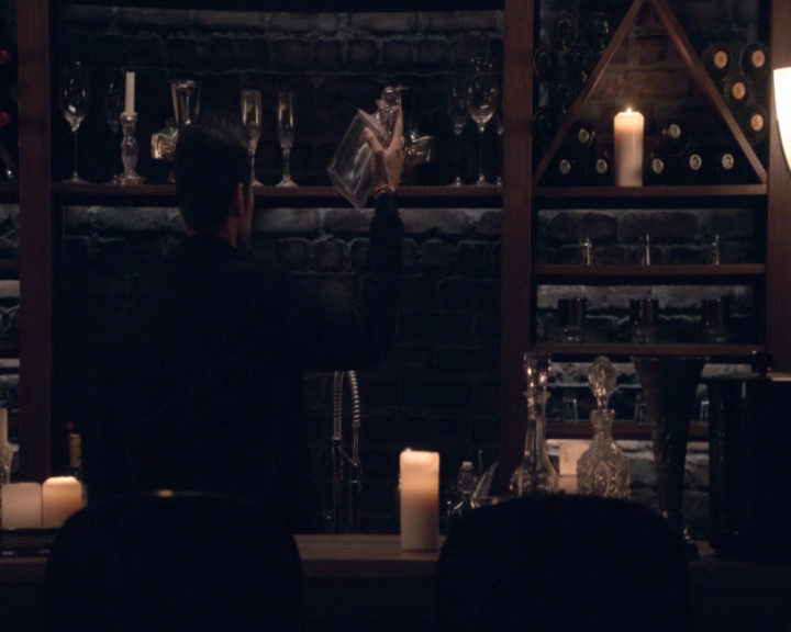 vampirediariesworld-dot-nl_TheOriginals5x08TheKindnessOfStrangers-deletedscene00033.jpg