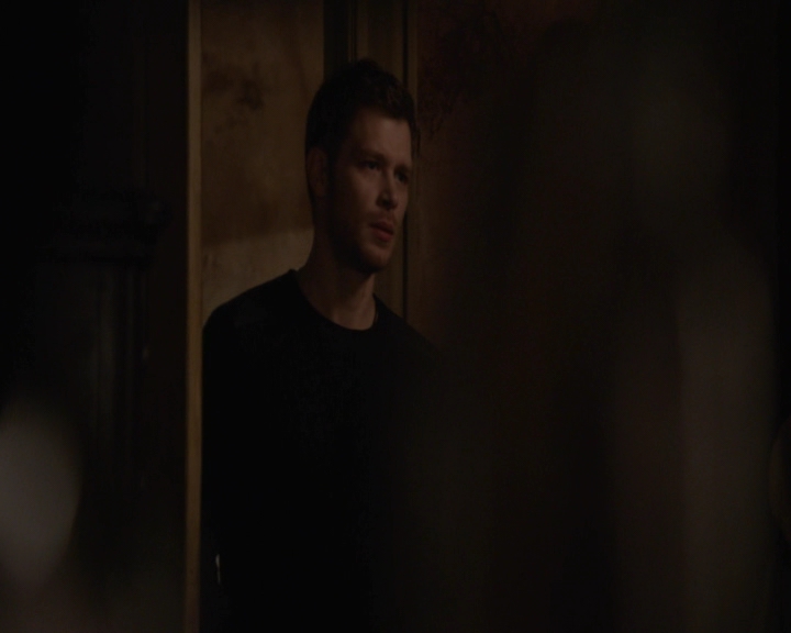 vampirediariesworld-dot-nl_TheOriginals5x11TilTheDayIDie-deletedscene00009.jpg