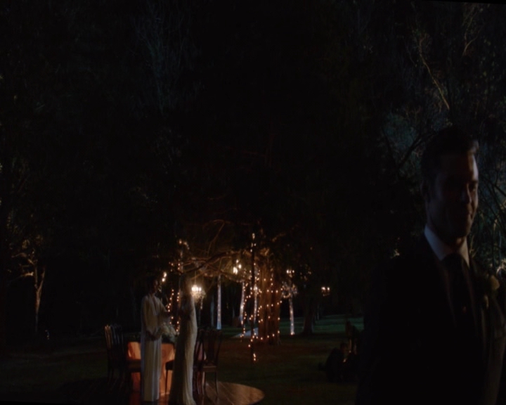 vampirediariesworld-dot-nl_TheOriginals5x11TilTheDayIDie-deletedscene00059.jpg