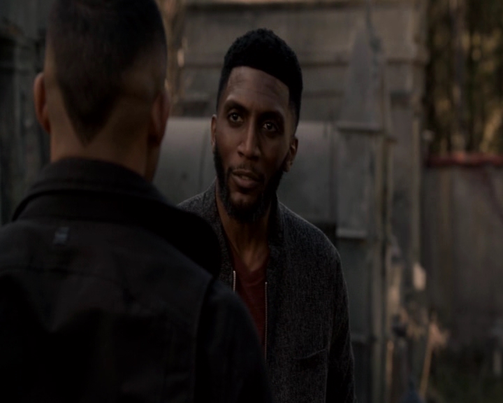 vampirediariesworld-dot-nl_TheOriginals5x13WhenTheSaintsGoMarchingIn-deletedscene00037.jpg