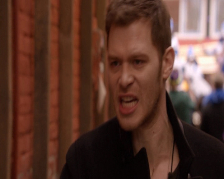 vampirediariesworld-dot-nl_TheOriginals5x13WhenTheSaintsGoMarchingIn-deletedscene00101.jpg