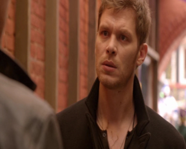 vampirediariesworld-dot-nl_TheOriginals5x13WhenTheSaintsGoMarchingIn-deletedscene00112.jpg