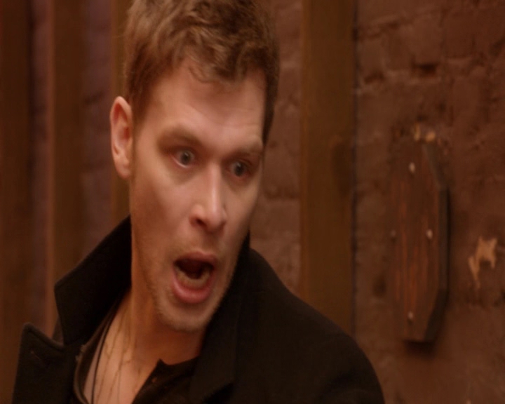 vampirediariesworld-dot-nl_TheOriginals5x13WhenTheSaintsGoMarchingIn-deletedscene00141.jpg