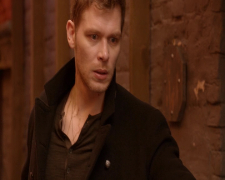 vampirediariesworld-dot-nl_TheOriginals5x13WhenTheSaintsGoMarchingIn-deletedscene00142.jpg