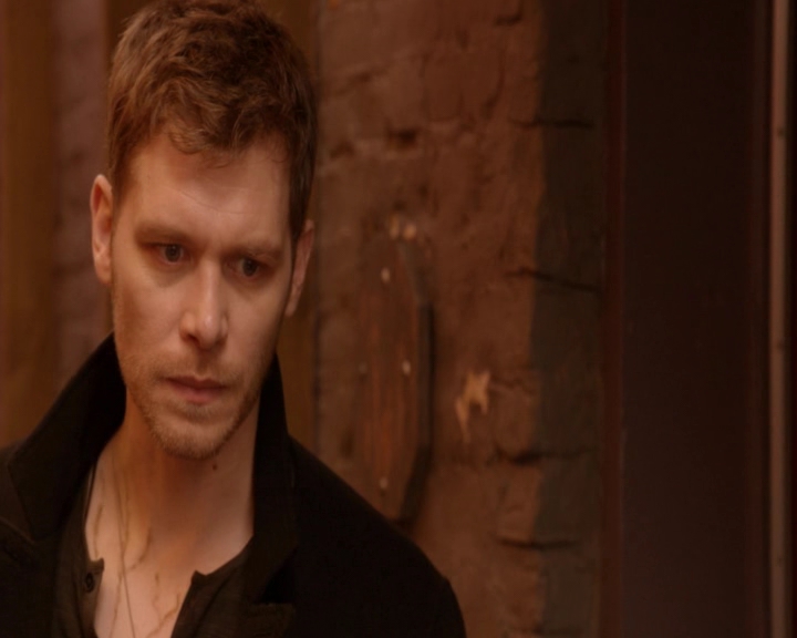 vampirediariesworld-dot-nl_TheOriginals5x13WhenTheSaintsGoMarchingIn-deletedscene00151.jpg