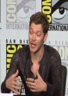 vampirediariesworld-dot-nl_TheOriginals-2017Comic-ConPanel00628.jpg